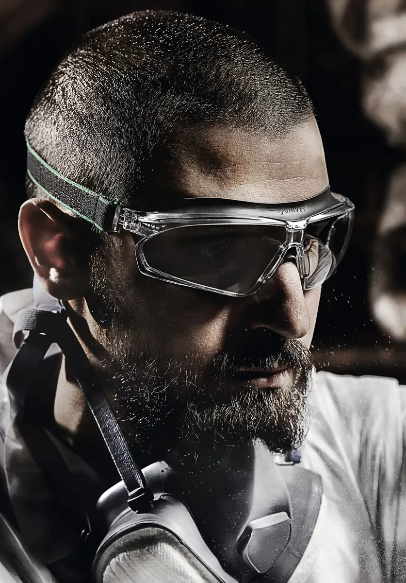 Óculos de Proteção Univet 625  Lente Verde Solar G15 Alta Proteção UV Com Elástico Vedado Antiembaçante Vangard Plus CA 44444