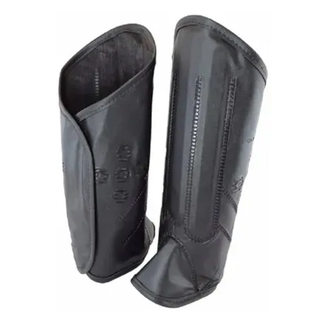 Perneira de Proteção Tecmater Cobra Em Couro Sintético com Fechamento em Velcro e Talas Contra Picadas de Animais CA 30955