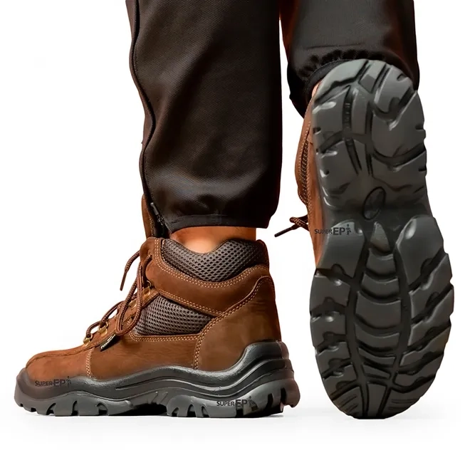 Bota de Couro Nobuck Marron Fujiwara WBP Linha Premium CA 43698