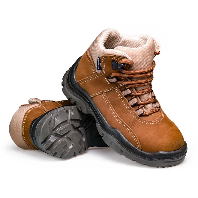 Botina Fujiwara HCN Couro Nobuck Cor Mel Bico de Pvc Linha Supreme CA 43698