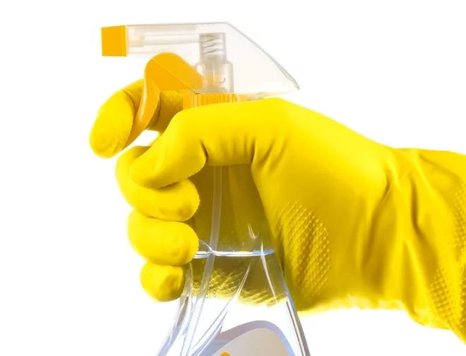 Luva de Látex Amarela Para Limpeza Multiuso Lalan Punho 30cm Com Virola CA 39564