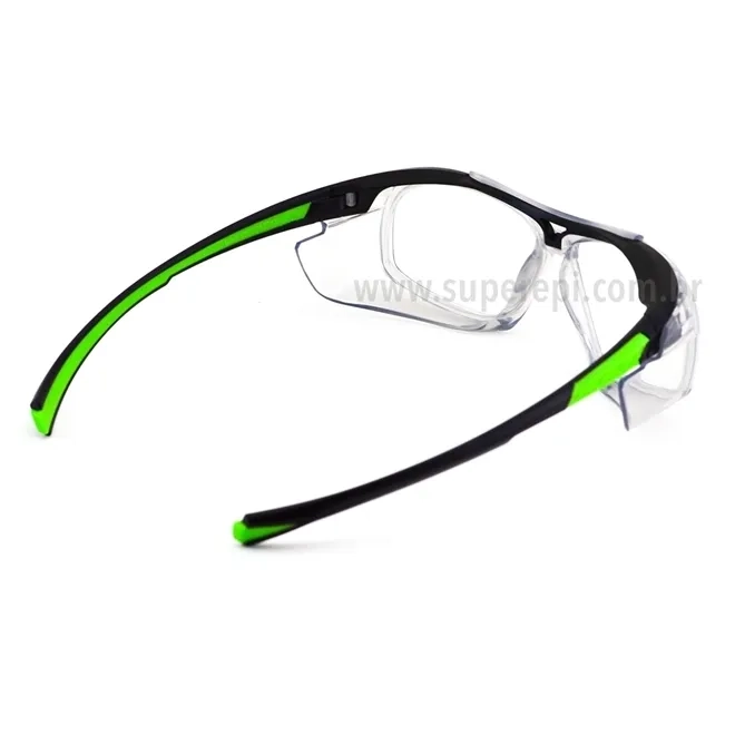 Óculos Univet 555 Design Arrojado Com Lentes de Grau Inclusa, Instalada e Certificada Pela Univet CA 39904