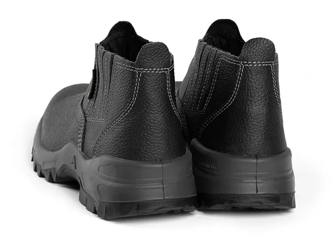 Bota de Segurança Delta Plus SAMPA OB SRA Com Bico de Pvc Modelo Leve e Muito Conforto CA 45258