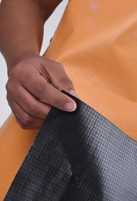 Avental de Pvc Laranja e Preto Vinilseg KP 1000 1,20 X 0,70 Dupla Face e Com Ilhós CA 33301