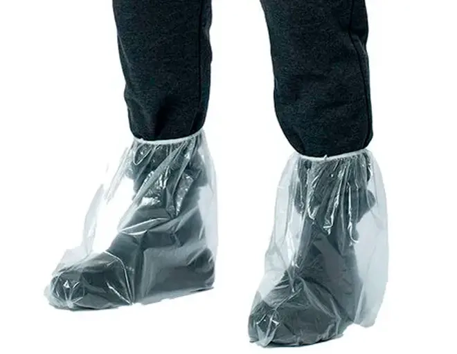 Bota em Polietileno Transparente Impermeável Com Elástico Brasmo Cano Médio Micra 0,08  CA 30680 - pacote com 50 unidades