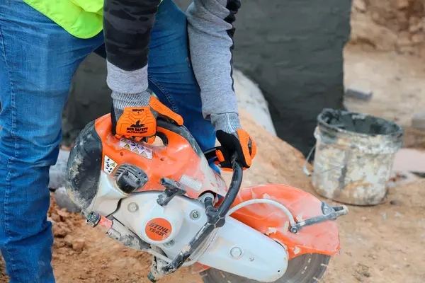 Luva Anti-Impacto e Anti-corte Mcr Safety UT1952 UltraTech Banho Nitrílico na Palma CA 50833