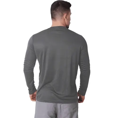 Camiseta de Manga Longa Proteção UV50 + Em Poliéster na Cor Cinza Leve E Confortável
