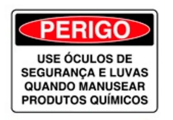 Placa de Sinalização em PVC Perigo Use Óculos de Segurança e Luvas Quando Manusear Produtos Químicos 25X35 CM Modelo SP40