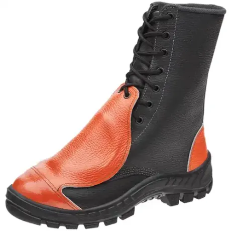 Coturno Motosserrista Marluvas 60C32 MT A MEX  Bico de Aço, Com fibras de nylon Para Travamento da Serra Ca 37533